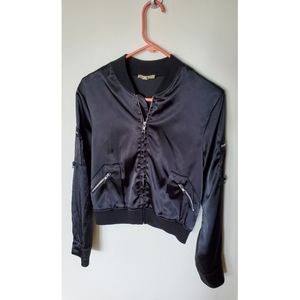 🌙 4 for $20 Black Bomber Jacket 🌙